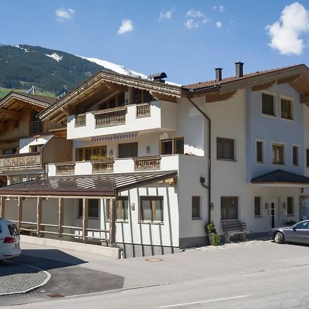 Sonnenappartement Mayrhofen Esterno foto